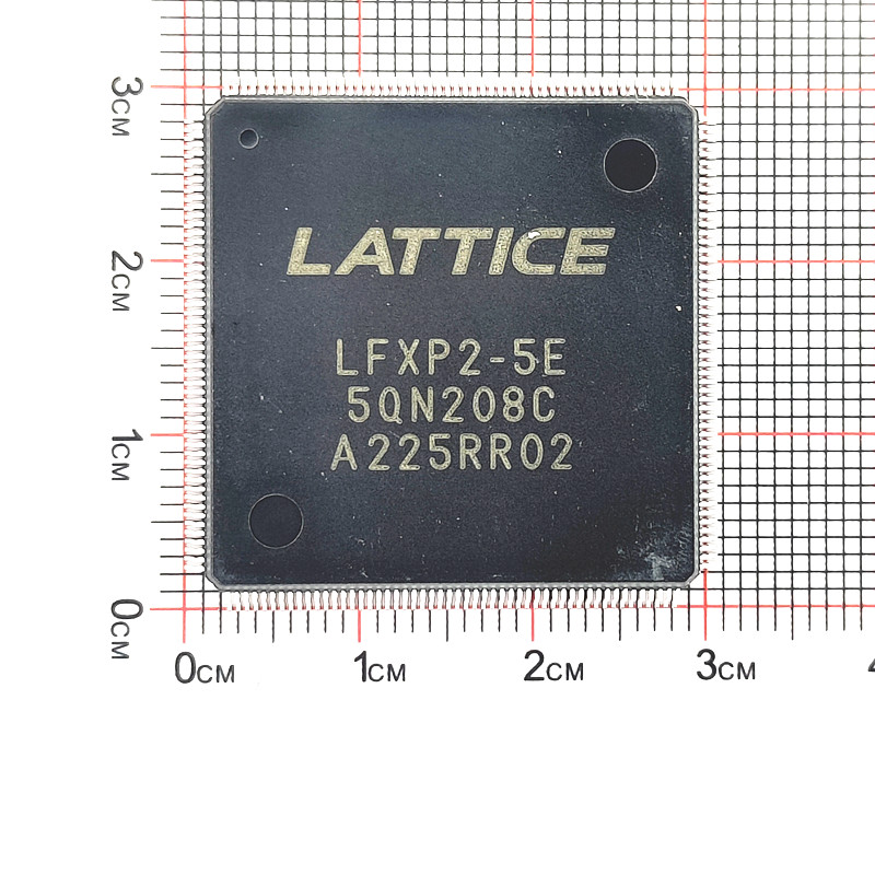 LFXP2-5E-5QN208C/LATTICE/莱迪思/电子元器件